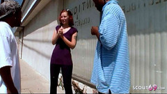 Full porn collection: Руду тінку-ботанік підібрав великий чорний член для 3 трахання - величезний член карлика і друга