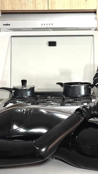 Gli chef in lattice si eccitano, video completo - alex latex