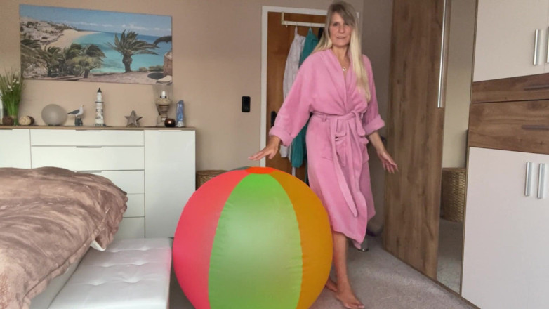 SweetSusi: Der Strand Ballon Dirtytalk