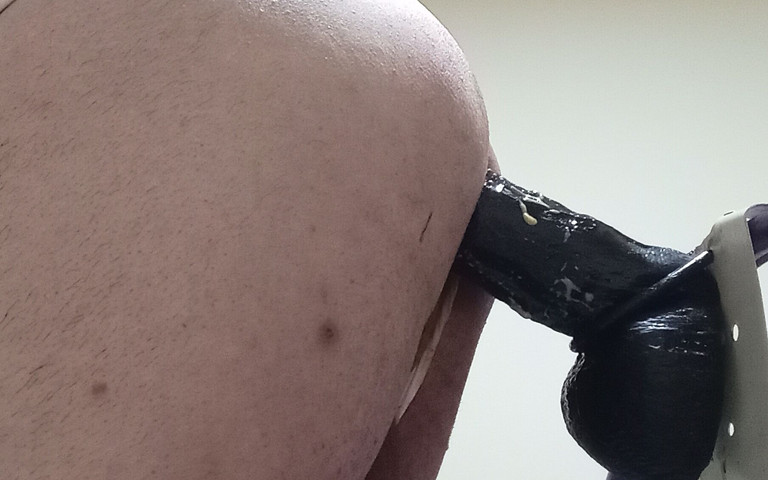 Every Time I Have Deep Anal It Hurts a Little, but I Still Enjoy It. (Todo Anal)