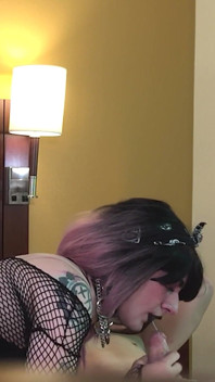 Goth mietje Jade Madison diep in keel lul - compilatie 6