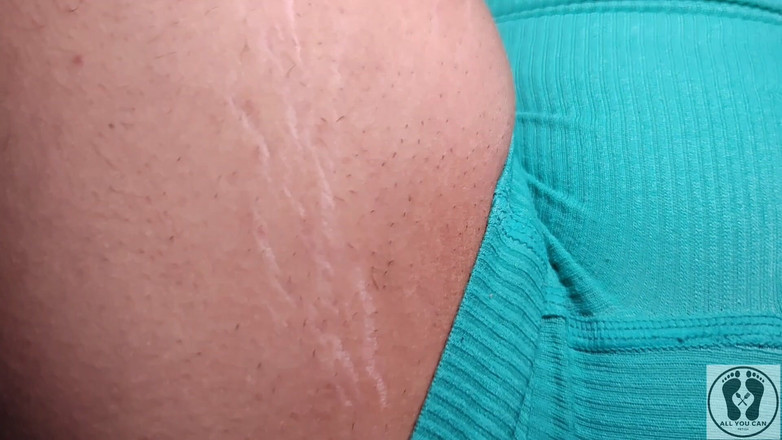 All You Can Fetish: Ana Spears yoga egzersizi çömelme kenetleme esnetme deve toynağı