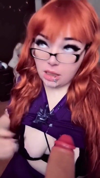 Dumb Bimbo Nurse Sucks the Poison Out