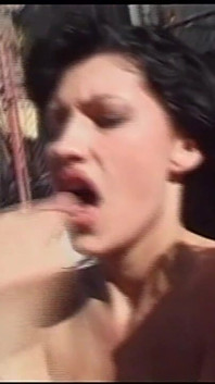 She Was Satisfied When She Get a Assfuck Before She Was Fucked Her Wet Pussy