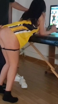 Ps5 este joc sexual - sora vitregă se joacă în timp ce o fut
