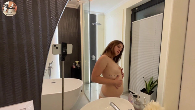 beauty_and_the_other_one: small tits massage tease with oil