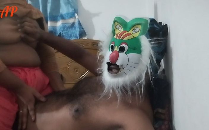 akashprimex790: Seorang pria muda berhubungan seks dengan mantan pacarnya