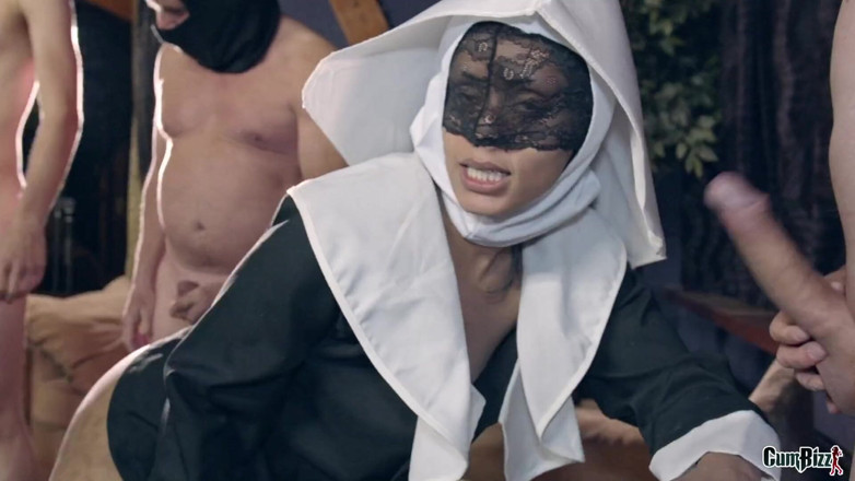 Cumbizz: Tiener non creampie gangbang
