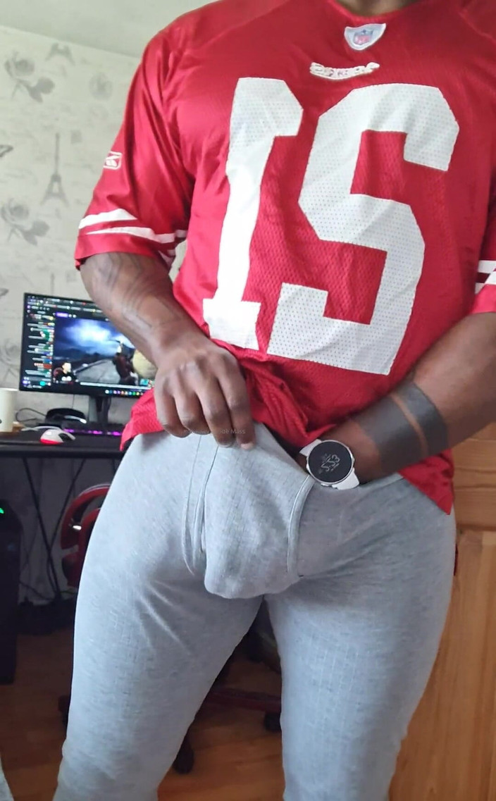 Amadeus: मैं भूल गया कि मेरे पास यह शर्ट है