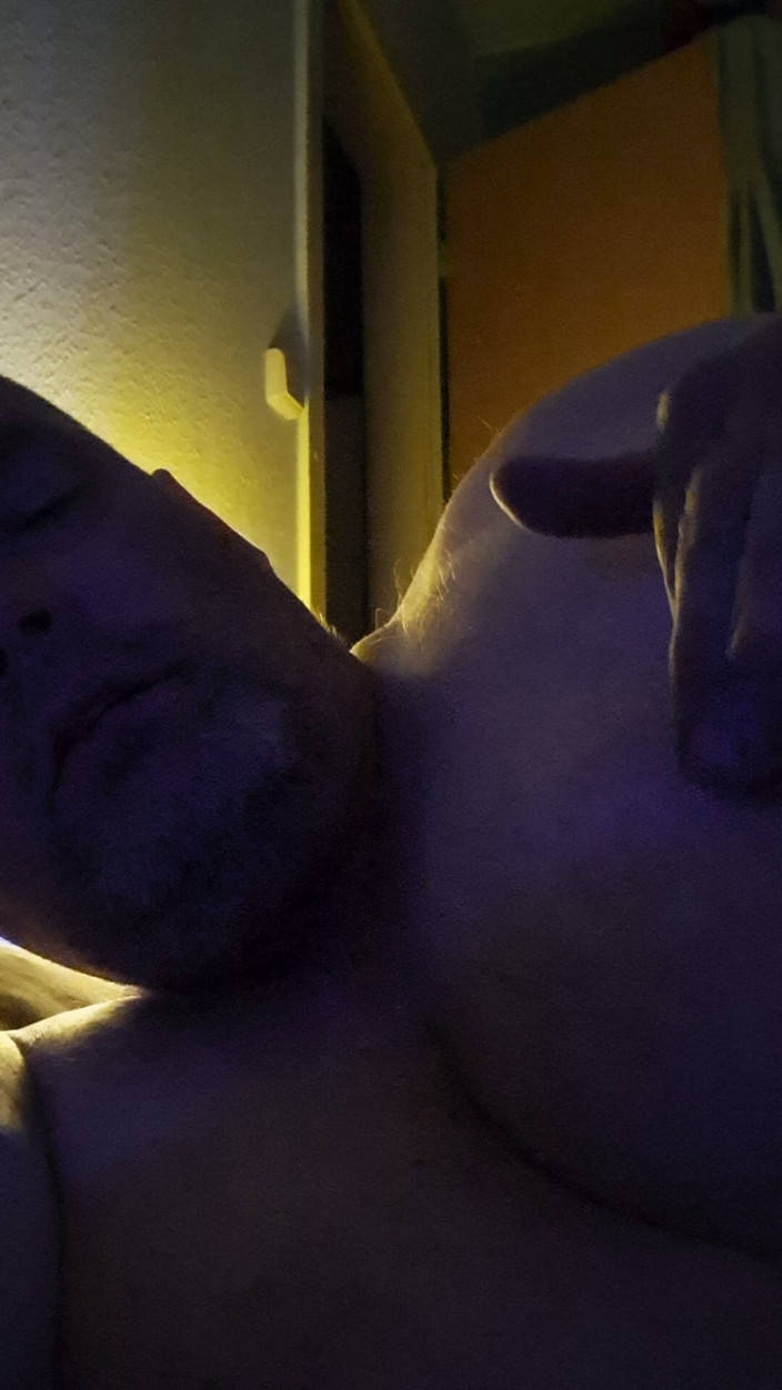 Fickspecht: Keine Nachtruhe Für Die Schlampe