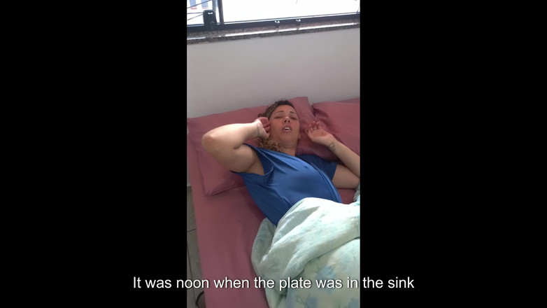 Gabi SweetCouplesStories: Líná nevlastní sestra měla svou kundičku použitou při mytí nádobí.