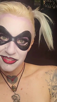 Harley Quinn Seduces Nightwing