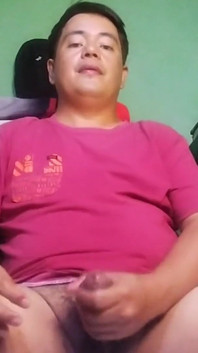 Very Horny Handsome Filipino Farmer