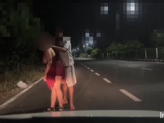 Indian Couplexx: Hot Bhabhi Fucking Stranger on Road