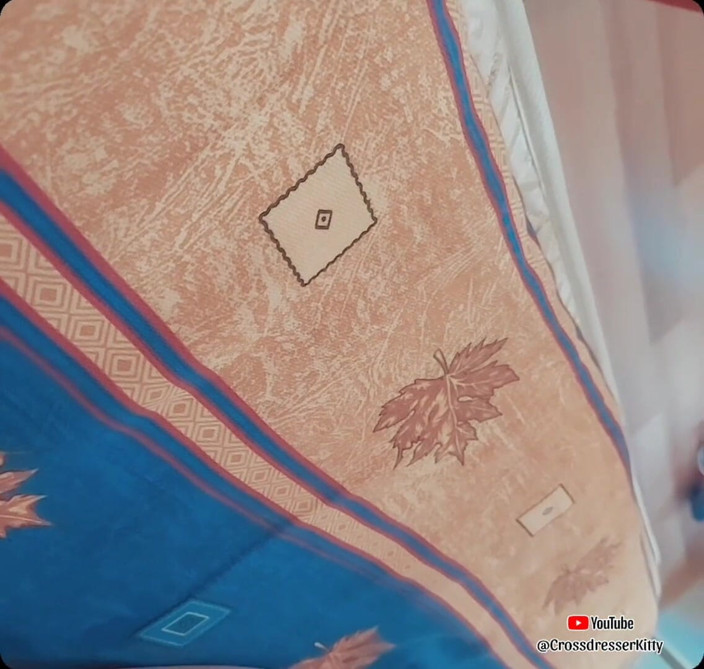 Kitty_Cross: Panggilan video dengan peminat saya dari media sosial mengalami striptis...