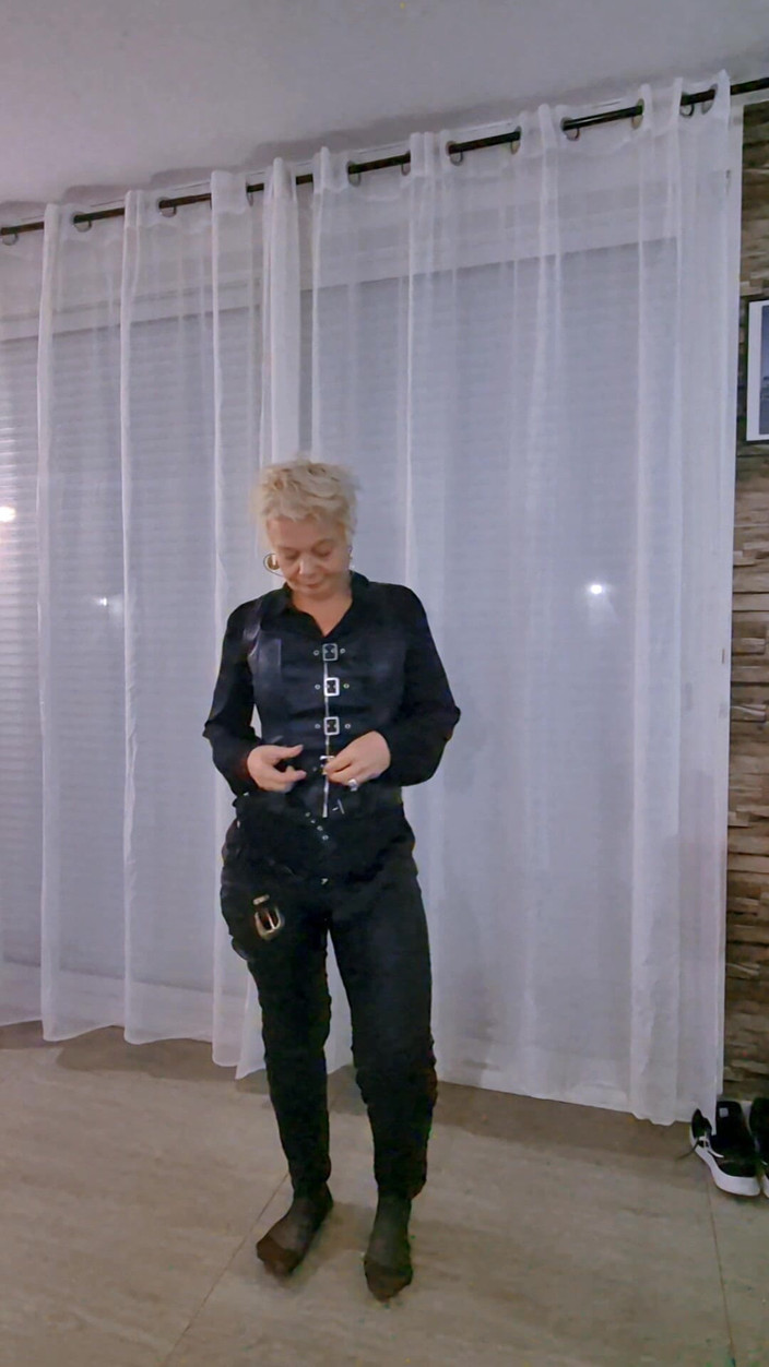 Sofy13: Masak segala-galanya walaupun di bawahnya. Anda mahu melihat