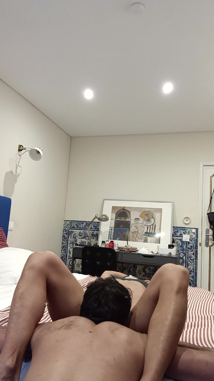 Europa Amador: मेरे पड़ोसी ने मुझे रविवार को एक अच्छा सेक्स करने के लिए आमंत्रित किया