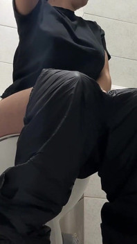 Crazy Toilet Farts in Black! Nipple Pops
