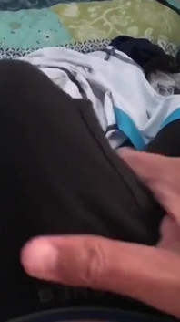 Aftrekken in een boxershort leidt tot een enorme lading