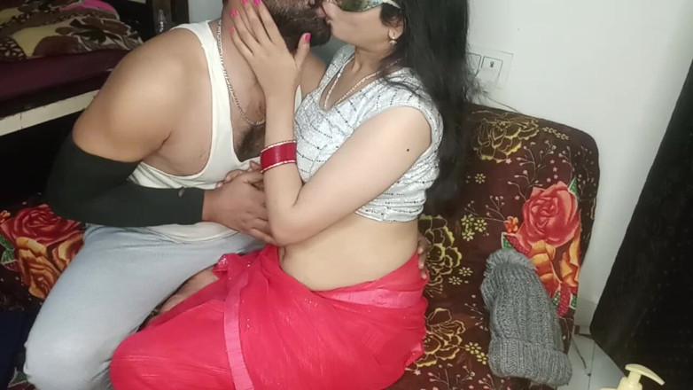 cuteindiancpl21: Hot Indian Wife Fuck Hubby S Friend in Home