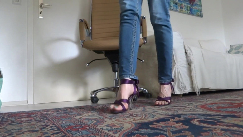 Lady Victoria Valente: Purple satin sandals high heels show