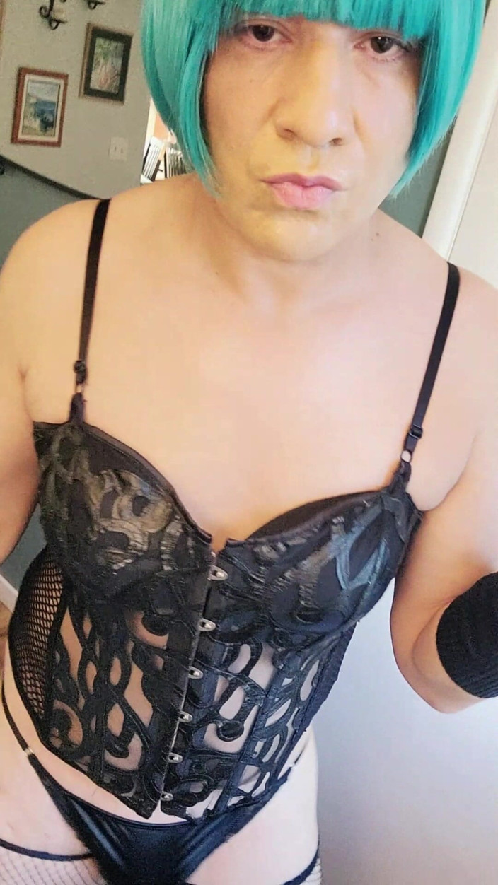 kandiKane: Heet en sexy met mietjesslet Kandi in haar korset en...