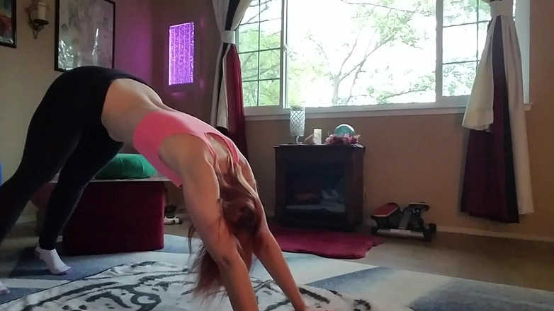 Aurora Willows: Dada cepat dan abs bersenam