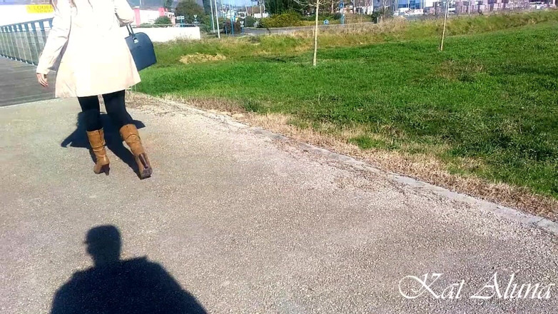Kat Aluna: Niespodzianka nago w moim samochodzie przez Kat Aluna