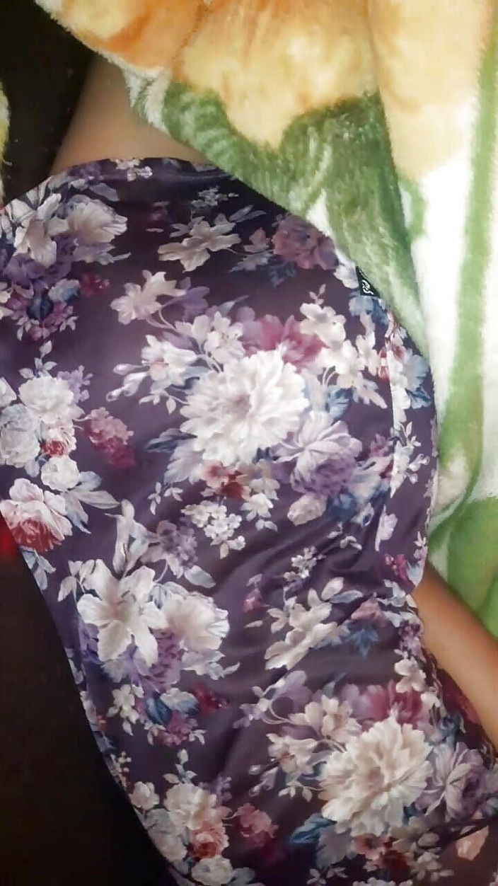 hael: Моя жена выглядит сексуально в ее пижаме, я иду к ней, прежде чем я скажу спокойной ночью