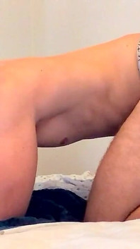 Dildo yutuyor