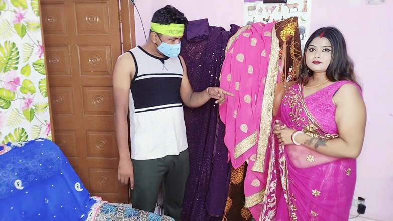 Horny Rose: Rose fick von Saree Seller