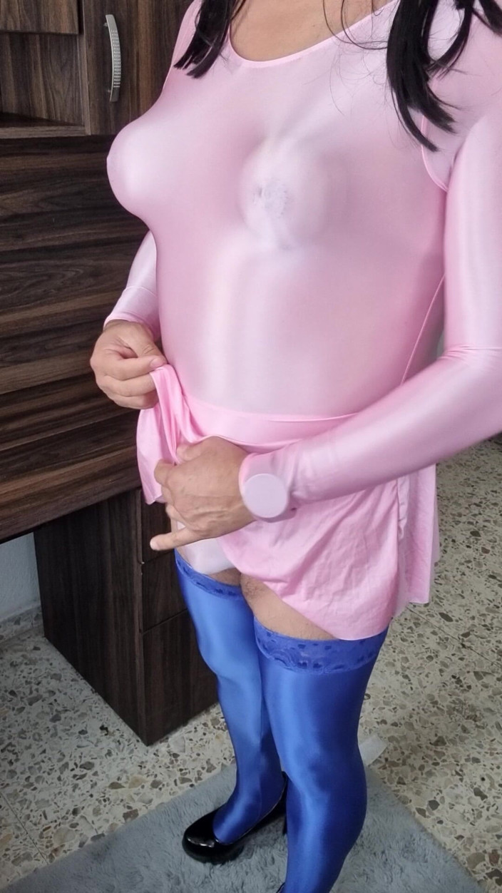 Sexy shinny clothes: Moje nové sportovní šaty, líbí se ti ta roztomilá holka s...