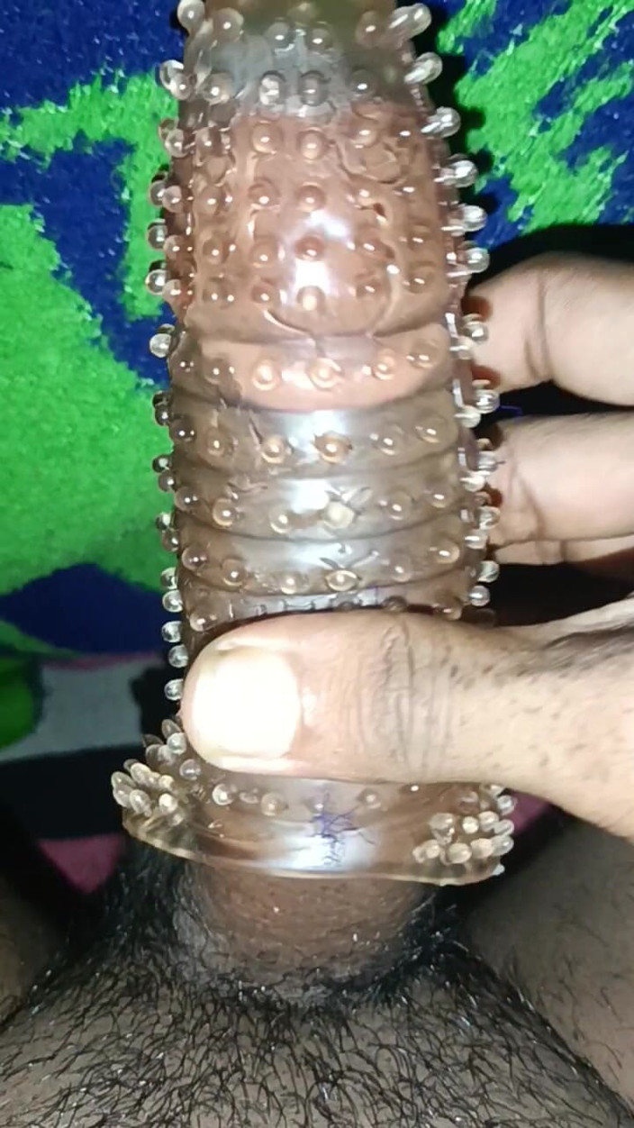 Sannu: हैण्डजॉब पर सबसे अच्छा कंडोम उपयोग