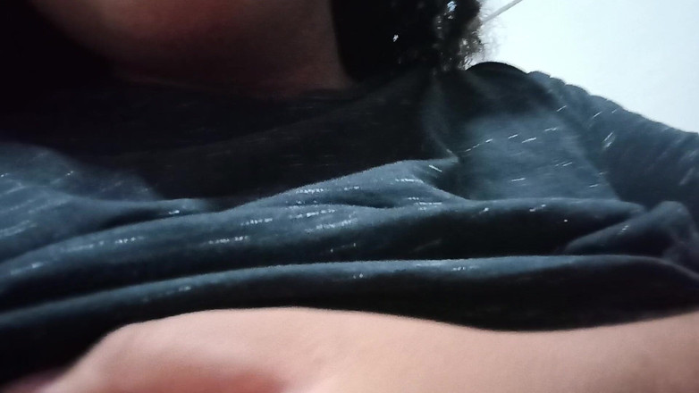 Karmicoxv: Cô vợ nóng bỏng mũm mĩm mang thai videocall