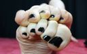 Rebecca Diamante Erotic Femdom: Det svarta och fascinerande nagellacket av Rebecca Diamante