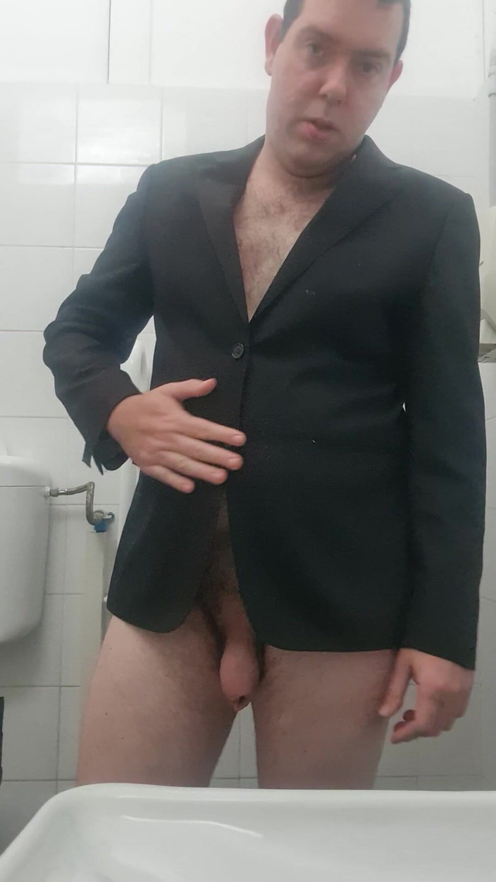 Mirko2589: All Naked in Bathroom