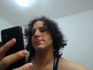 LaraWhiteSissy: Banci crossdresser lagi asik masturbasi sambil jilat sperma sambil mainin...