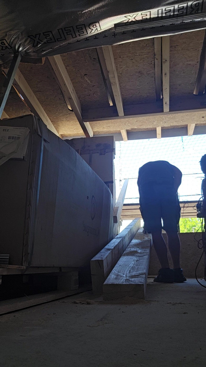 Chris_snoopy_91: Une journée torride sur le chantier, partie 9/9, doigtage, pipe, baise...