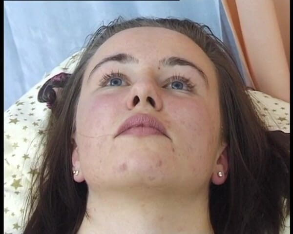 YOUR FIRST PORN: Mein Erstes Mal Vor der Kamera - Angie Mijn eerste keer...