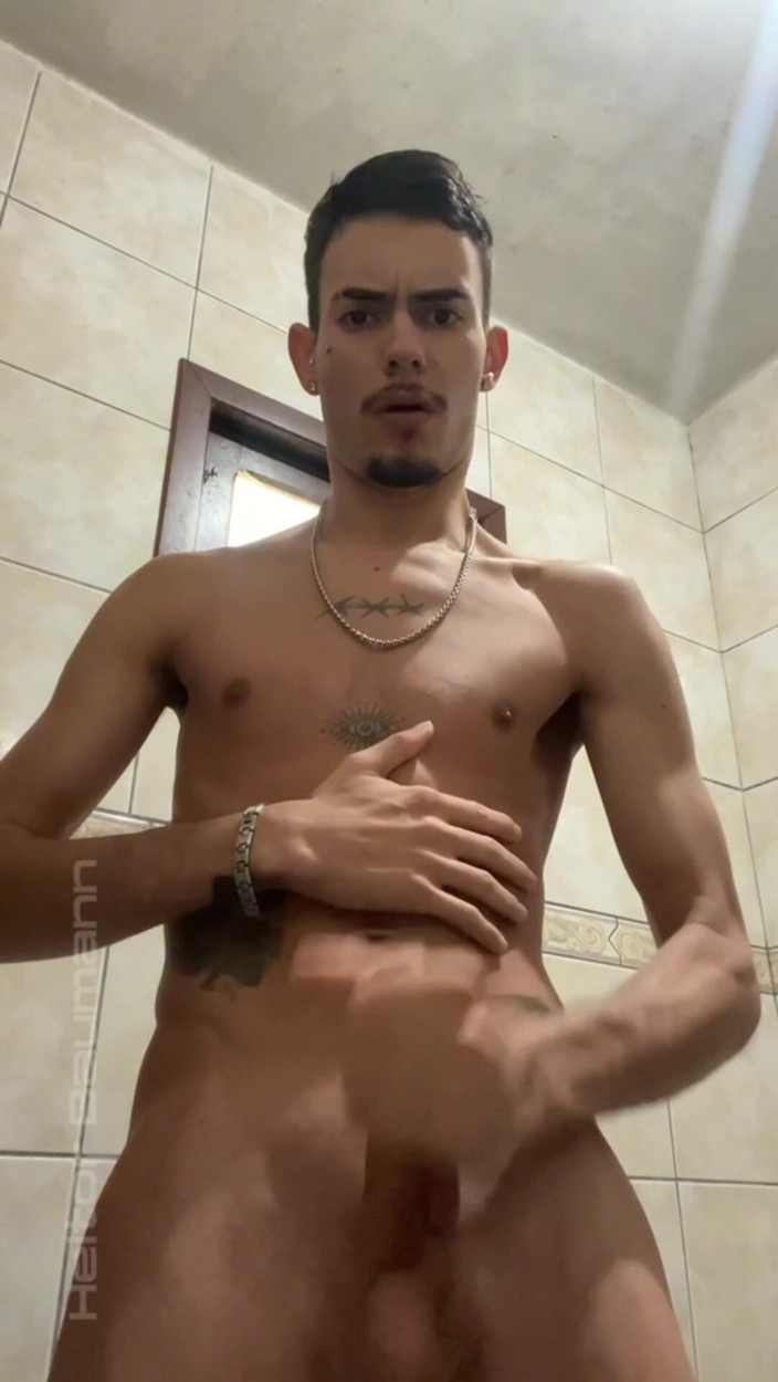 Heitor Bauman OFC: Skinny Cumming a Lot