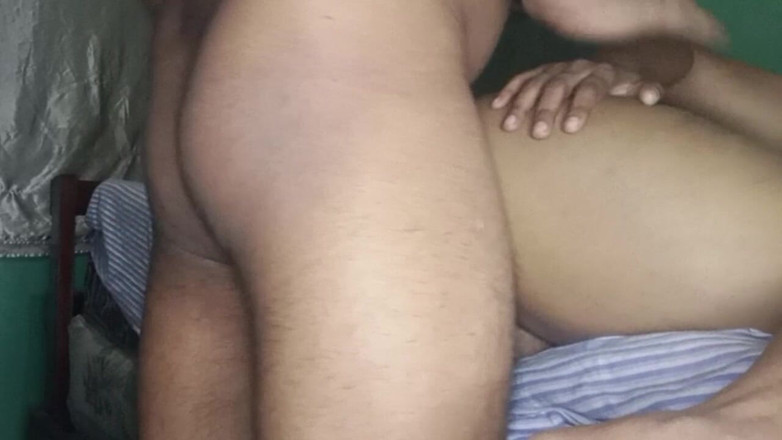 BigassMILF40: 장모님의 갈색 머리 여자와 강아지로 섹스하는 거