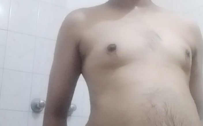 Nudycock: Cock Bath