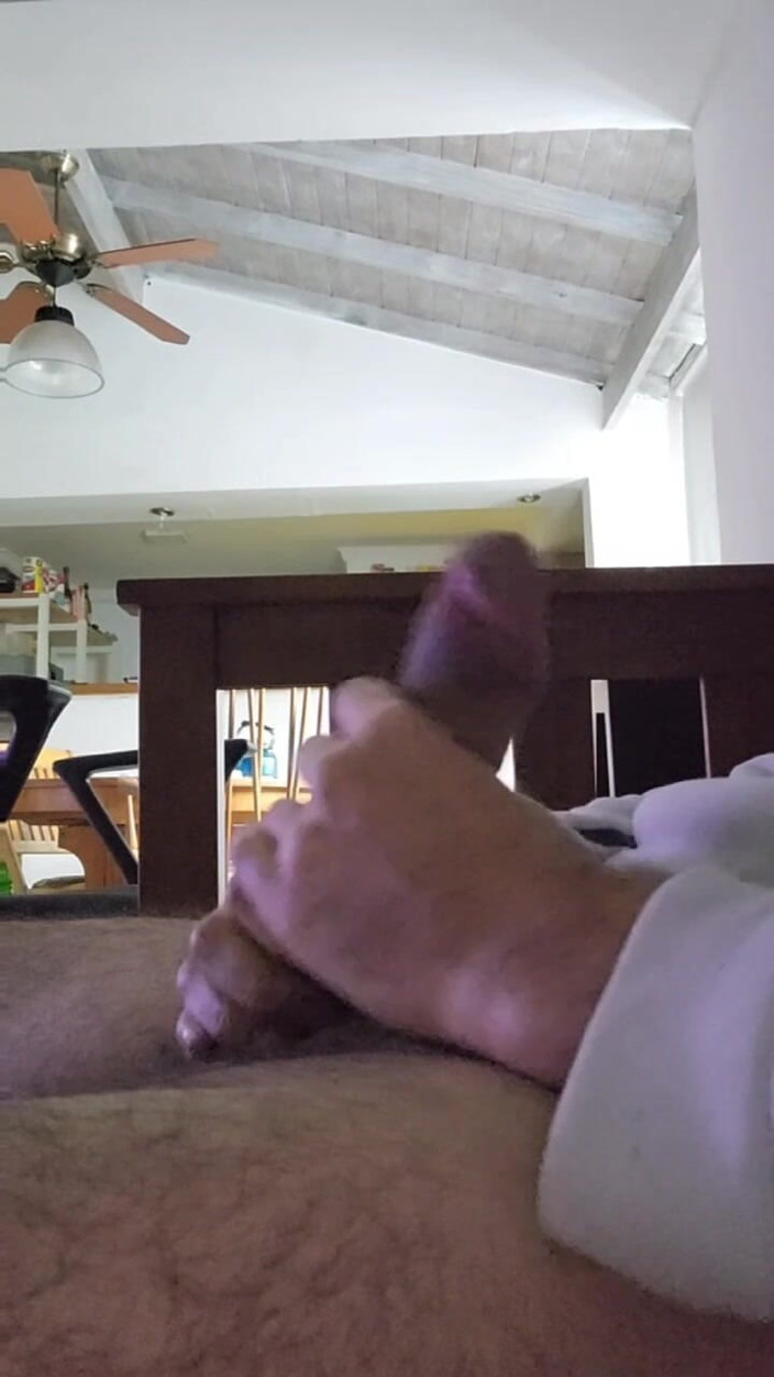 Luckwolf: Dont Stop Sperma