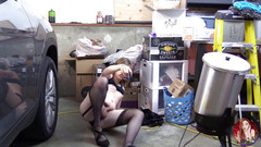 Skylar Adams: Šukání v garáži