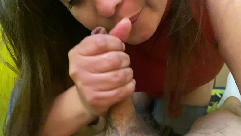 yahaira martinez: मैं अपना मुंह दूध से भरता हूं