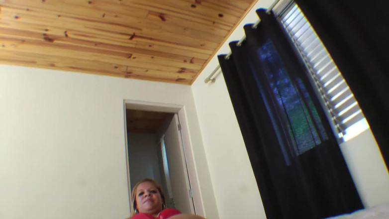 FetishKing: Lesbian Feet Fight Top Feets