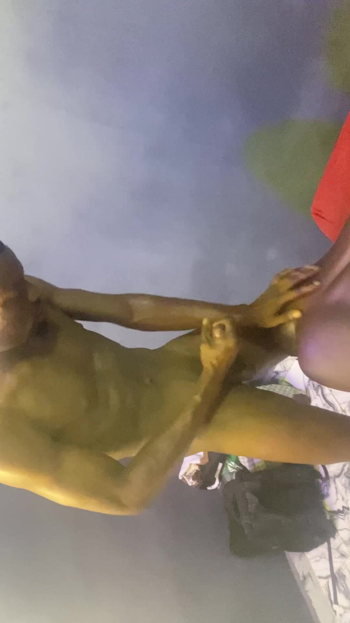 assdriller50: Hunk svalnatá si užila mého ptáka