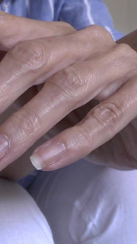 Mani eleganti dell'estate, presentata da lady victoria valente