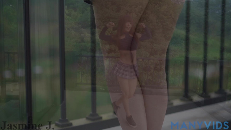 JasmineJ9966: 의붓아빠에게 따먹히는 핫한 금발