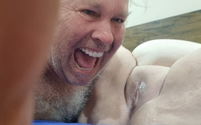 WeAreFukBunnies: 像农民继女一样品尝